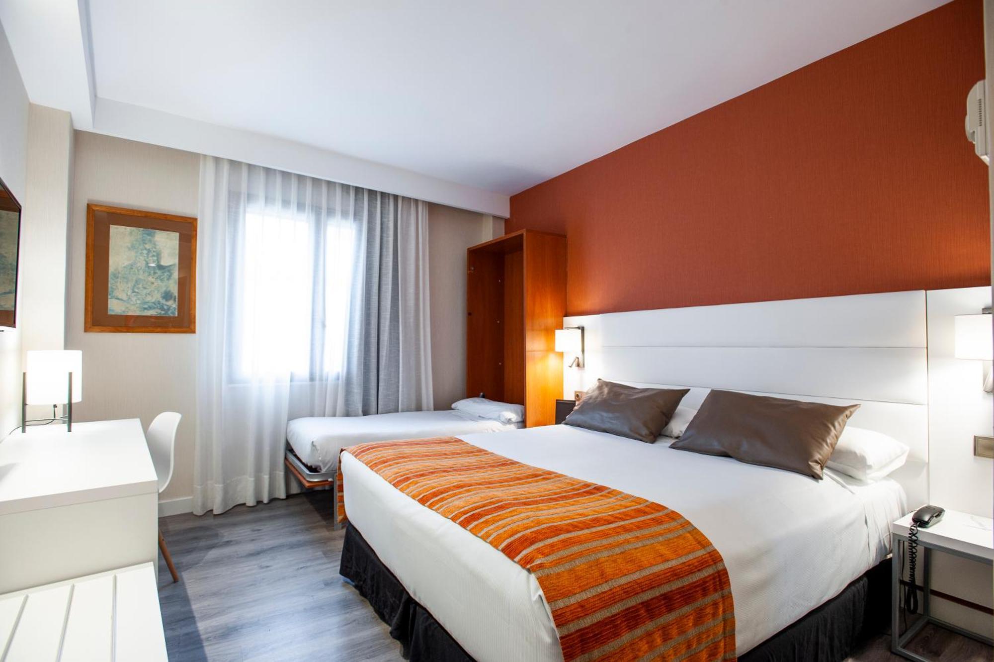 Catalonia Conde De Floridablanca Hotel Murcia Szoba fotó